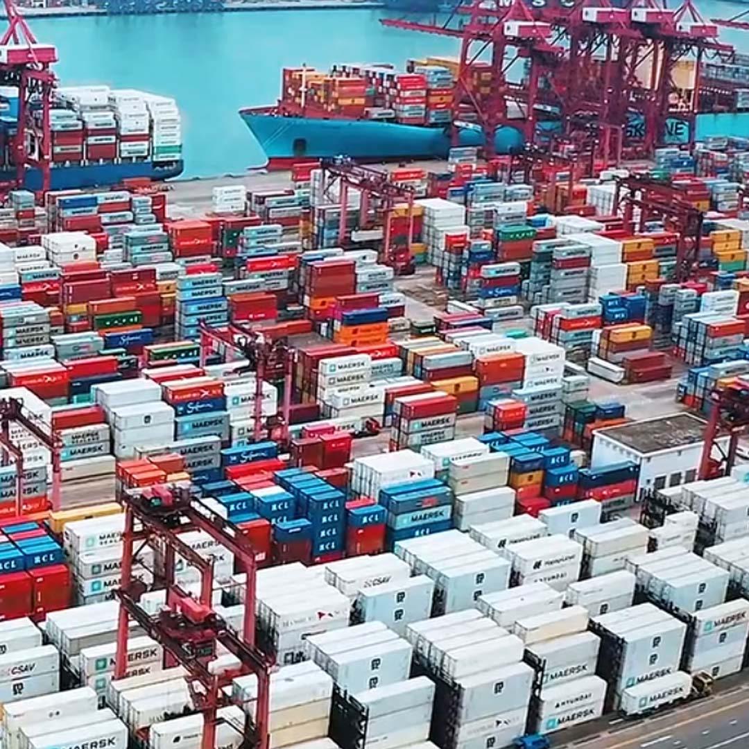 又一批原装原罐产品货柜抵达，意库马以意式匠心让世界爱上一面墙